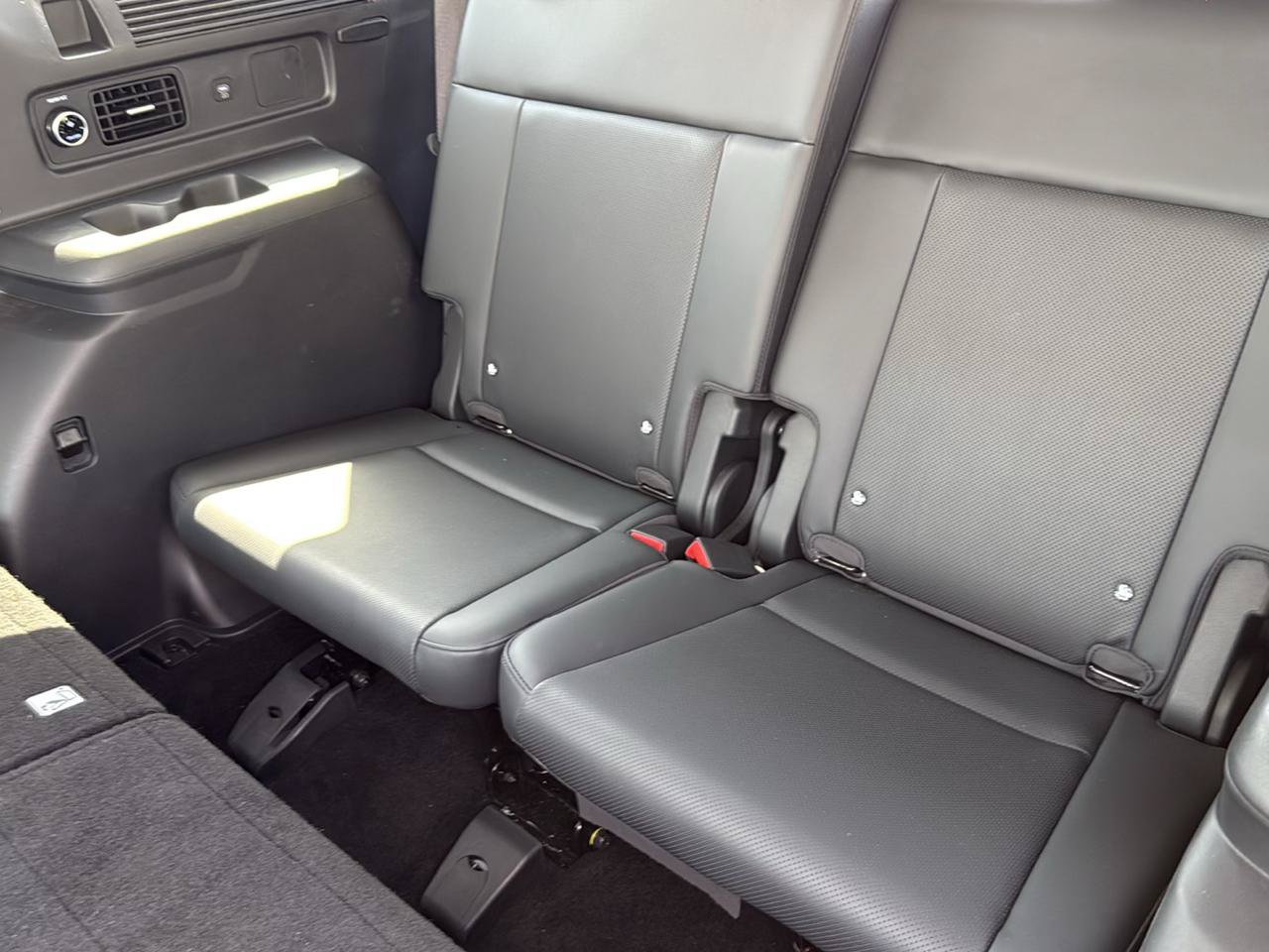Used 2026 Hyundai Santa Fe SEL FWD image 37