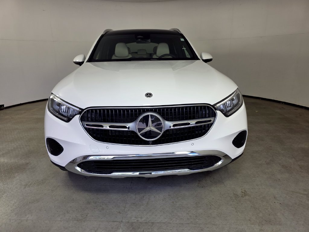 New 2027 Mercedes-Benz GLC 300 image 2