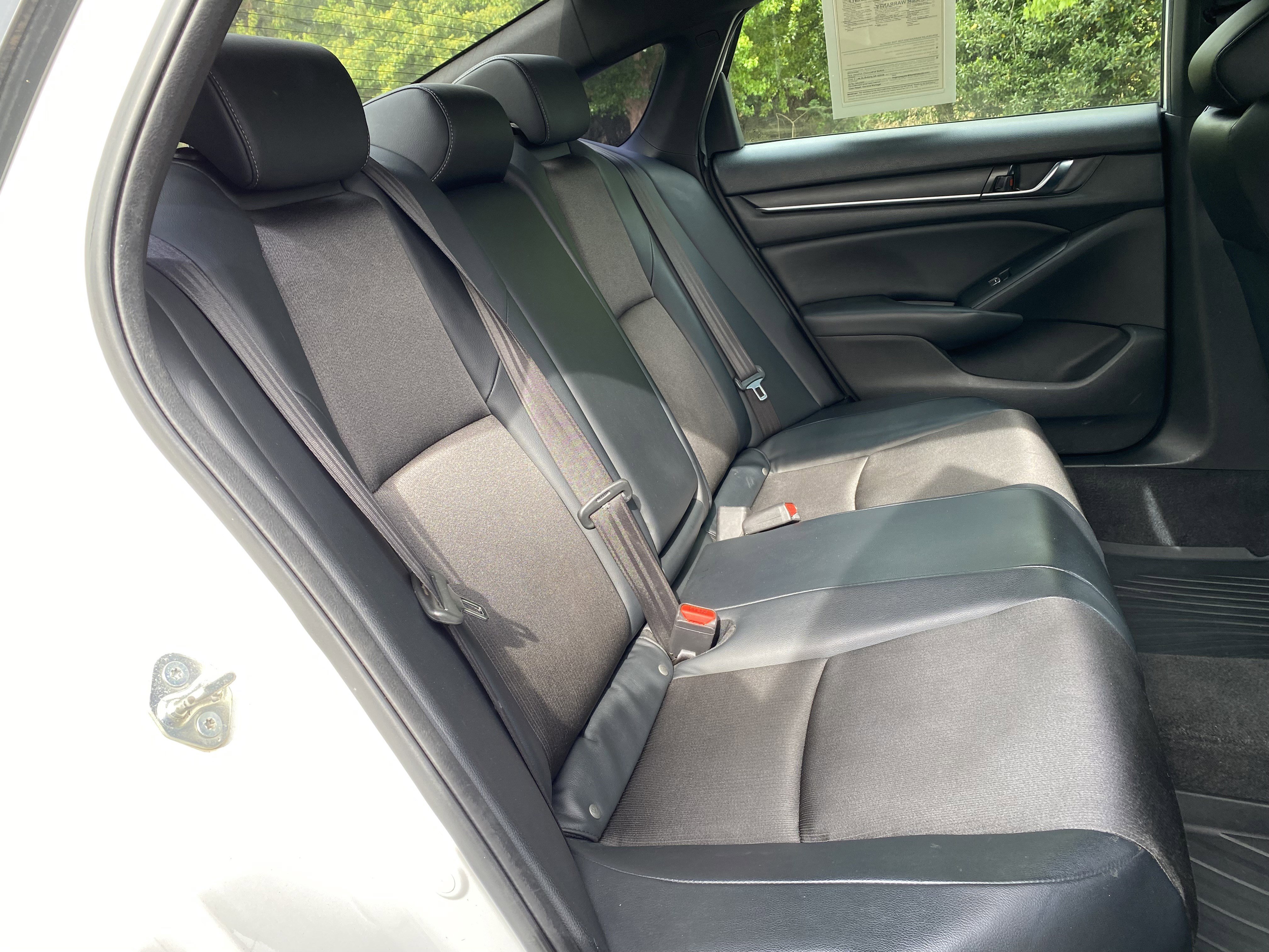 Used 2018 Honda Accord Sport image 34