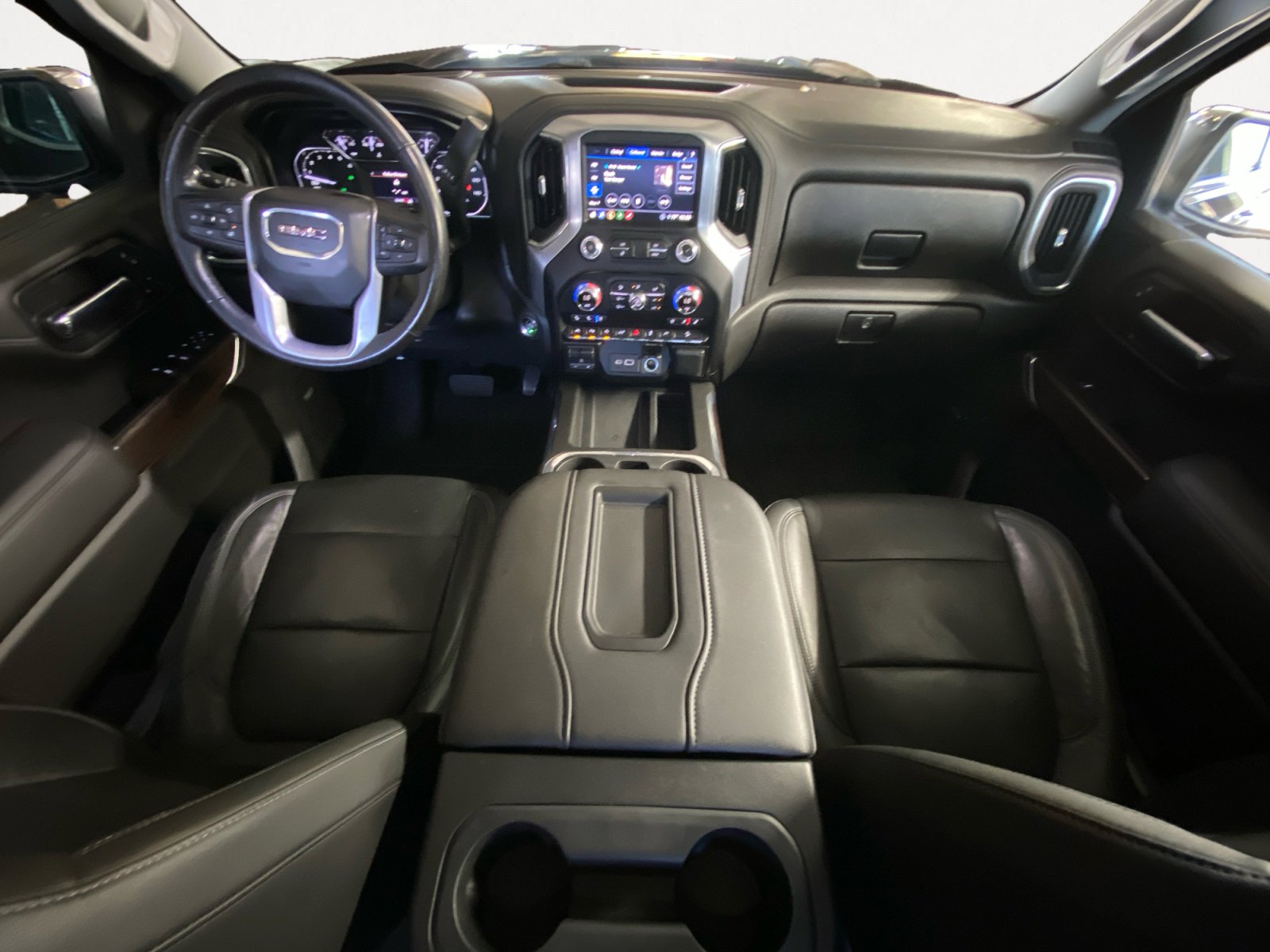 Used 2020 GMC Sierra 1500 SLT image 3