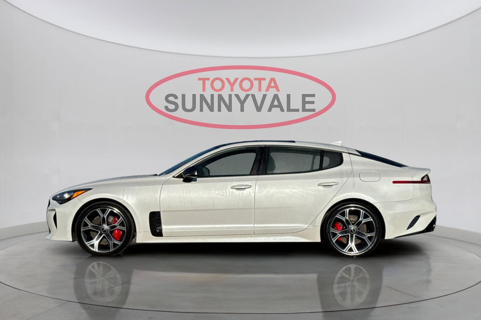 Used 2021 Kia Stinger GT1 image 6