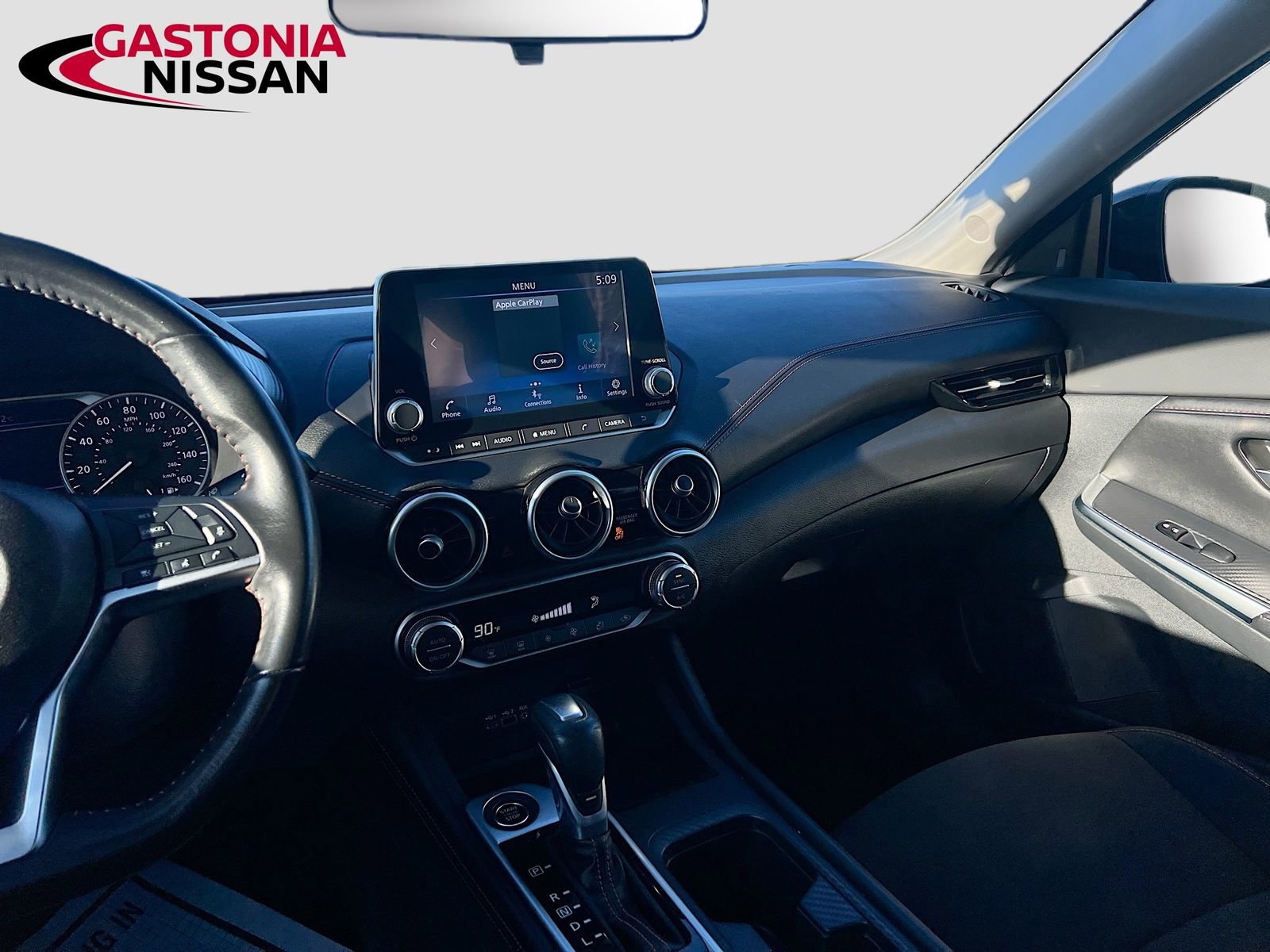 Used 2022 Nissan Sentra SR w/ Trunk Package image 30