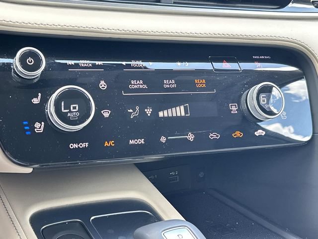 Certified 2025 INFINITI QX60 Sensory w/ Vision Package AWD/4WD image 37