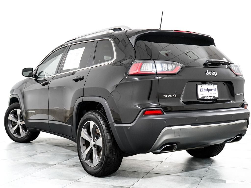 Used 2019 Jeep Cherokee Limited w/ Luxury Group AWD/4WD image 5