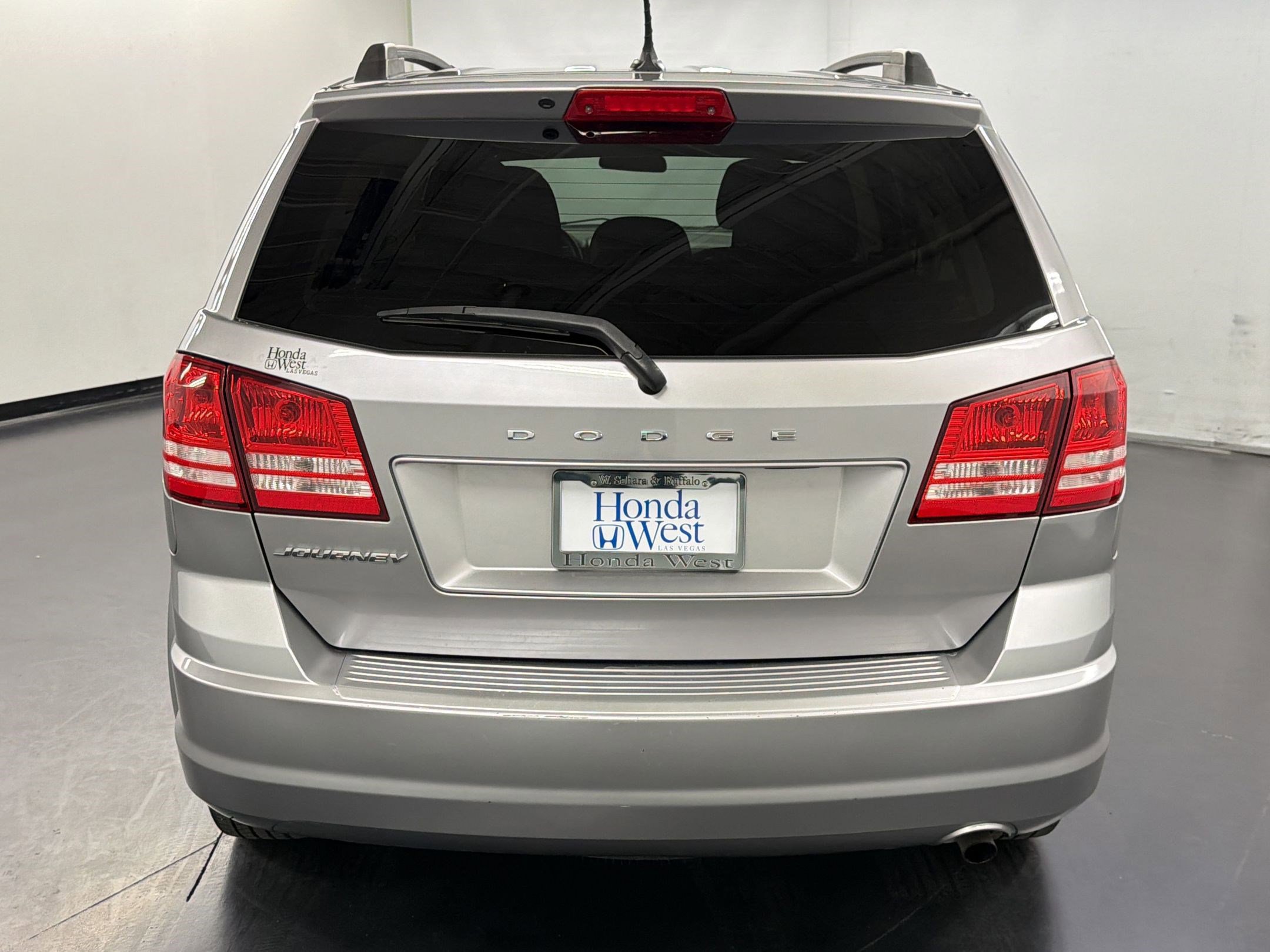 Used 2016 Dodge Journey SE w/ Flexible Seating Group image 10