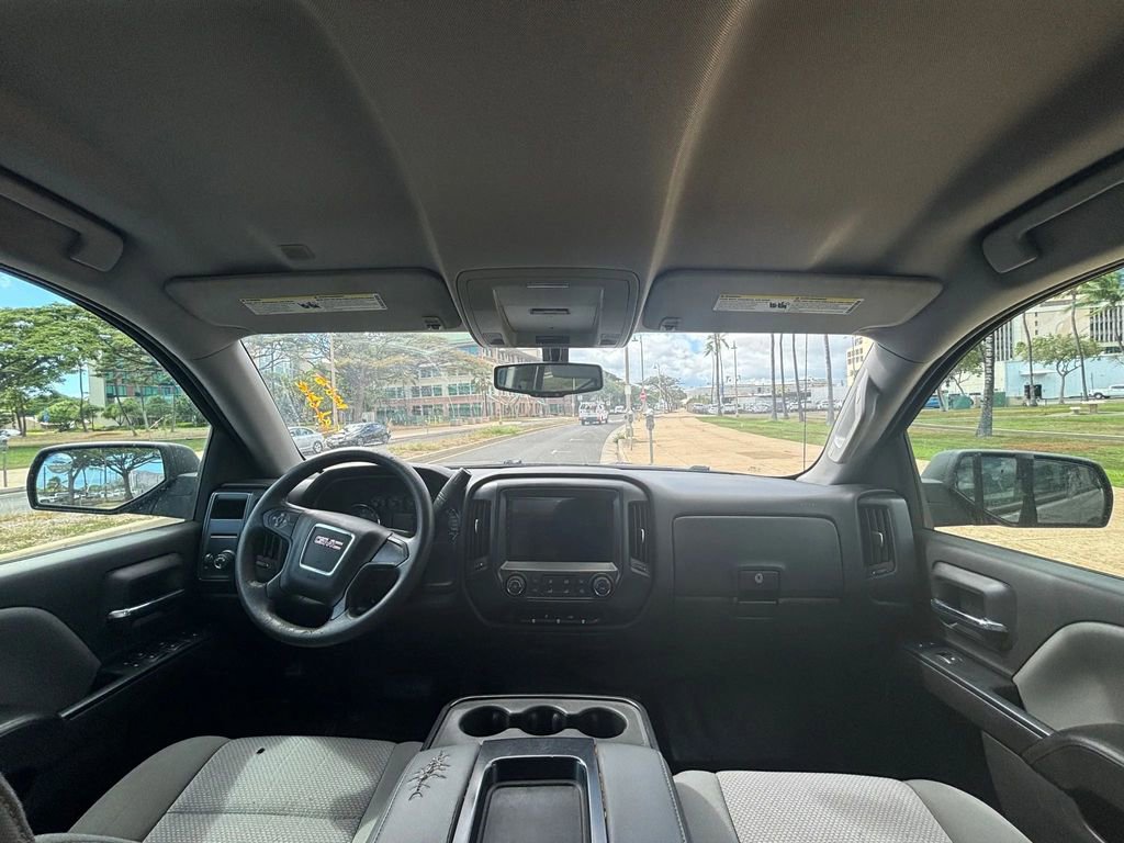 Used 2017 GMC Sierra 1500 2WD Crew Cab w/ Sierra Convenience Package image 10