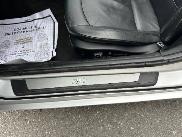 Used 2006 BMW Z4 3.0i image 16