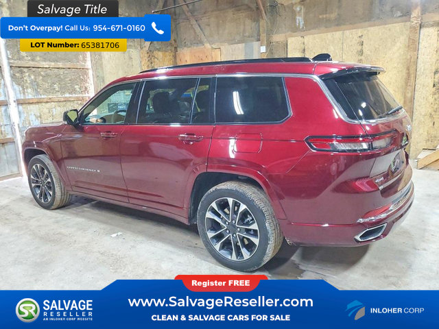 Used 2025 Jeep Grand Cherokee L Overland w/ Luxury Tech Group IV AWD/4WD image 3