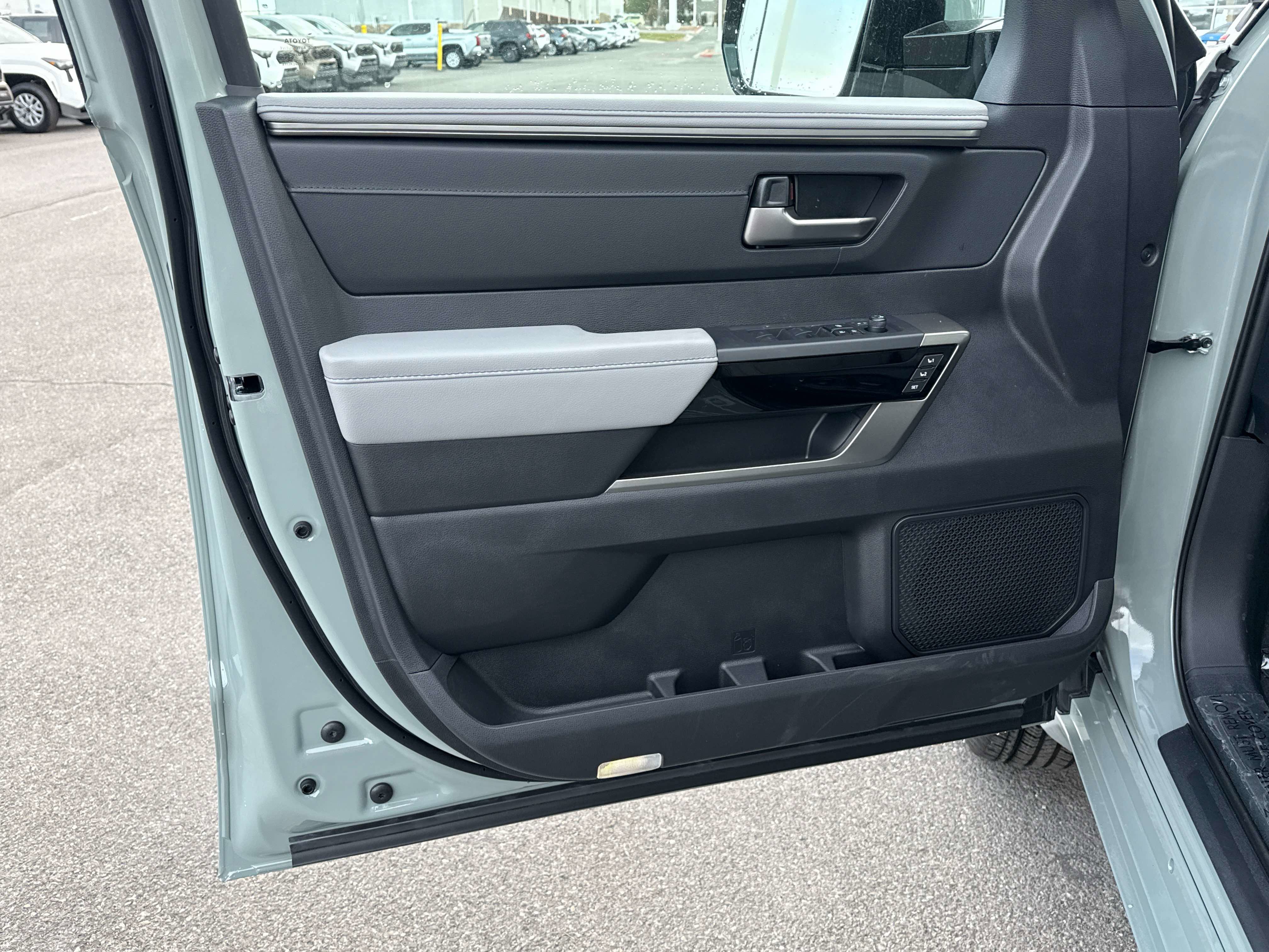 New 2026 Toyota Tundra Limited image 9