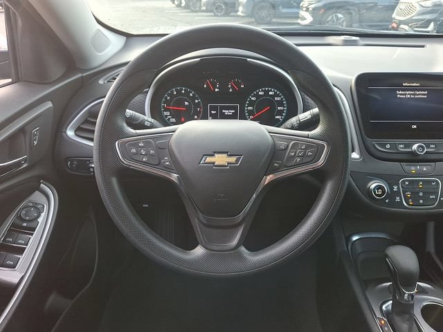 Used 2025 Chevrolet Malibu LT FWD image 19