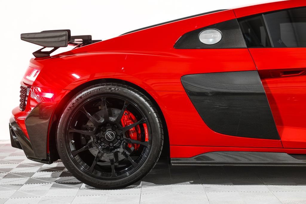 Used 2023 Audi R8 V10 GT RWD image 3