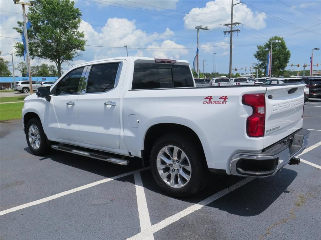 Used 2019 Chevrolet Silverado 1500 LTZ AWD/4WD image 5