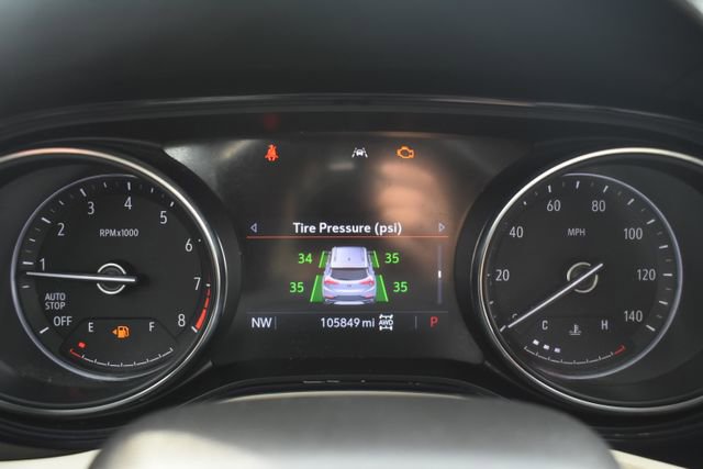 Used 2020 Buick Encore GX Essence w/ Experience Buick Package image 18