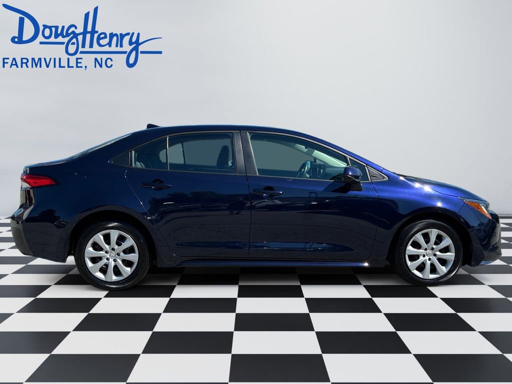 Used 2024 Toyota Corolla LE FWD image 6