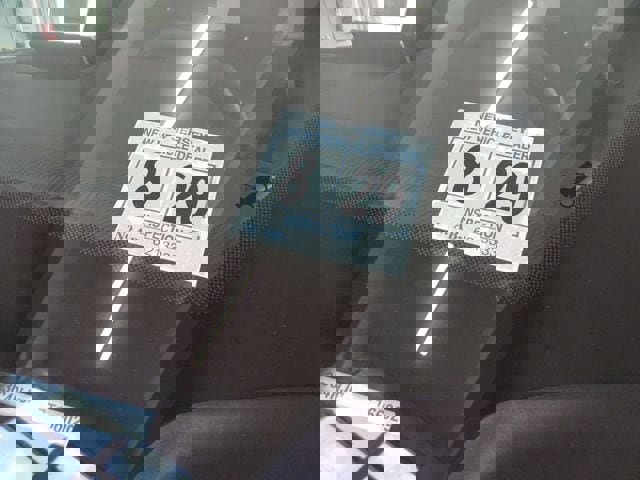 Certified 2024 Jeep Compass Latitude w/ Sun and Sound Group image 28