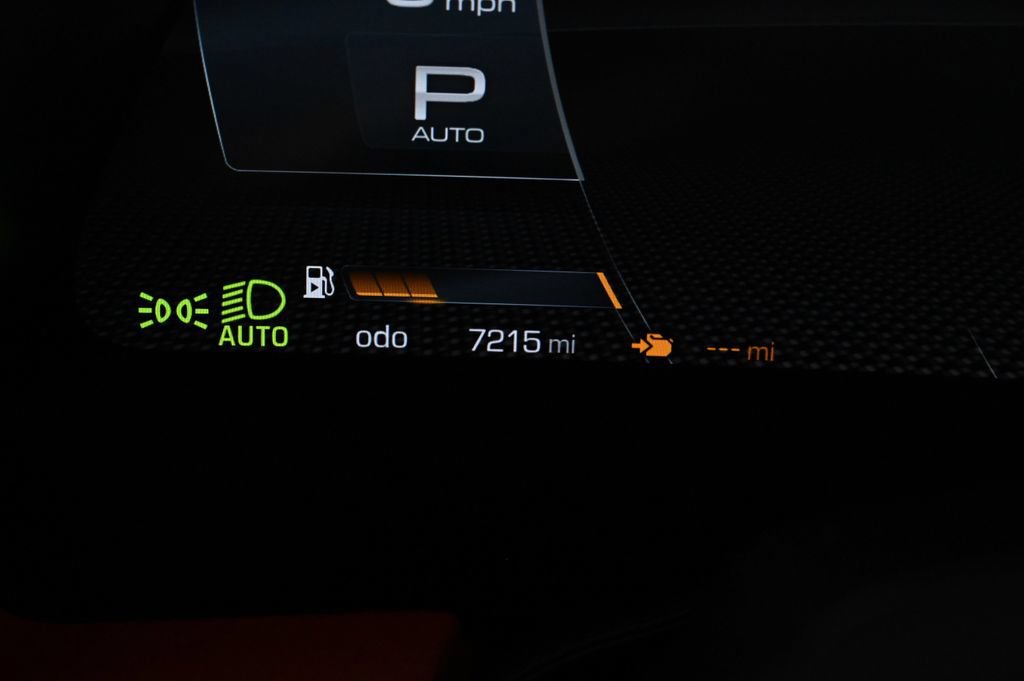 Certified 2022 Ferrari Roma RWD image 14
