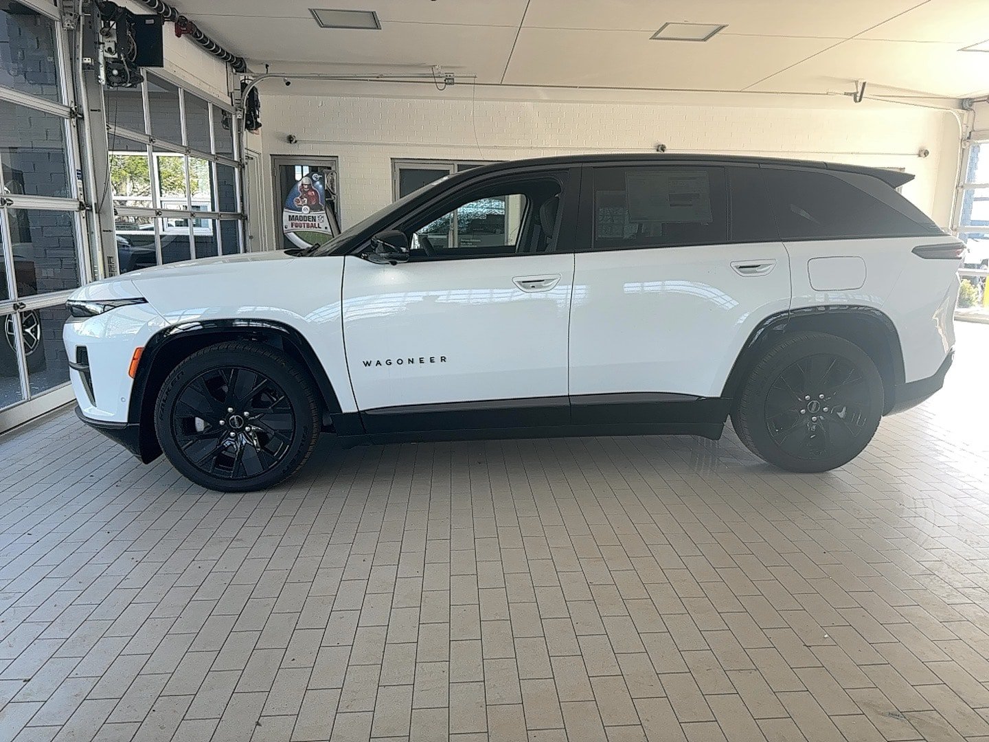 New 2024 Jeep Wagoneer Launch Edition AWD/4WD image 2