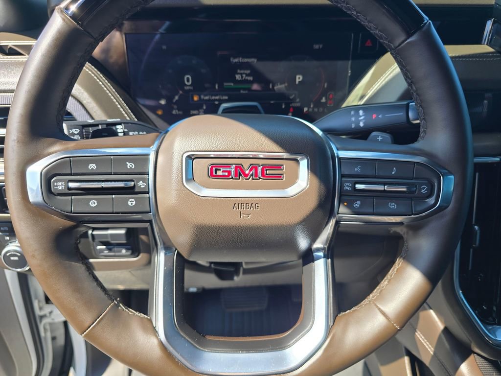 Used 2025 GMC Yukon XL Elevation AWD/4WD image 21