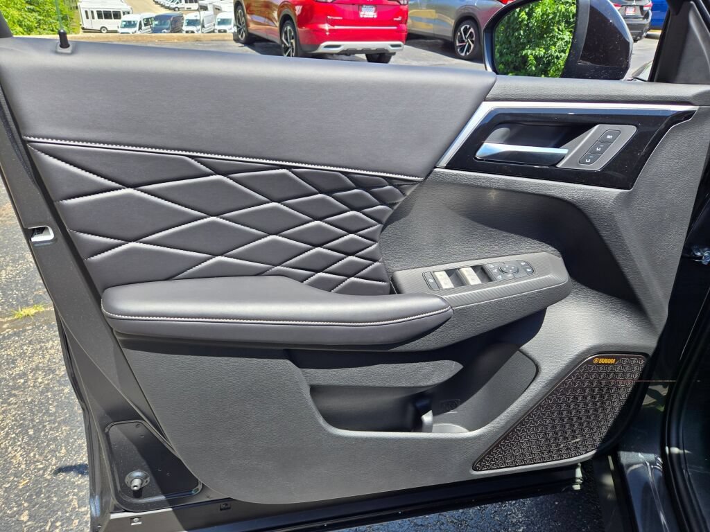 New 2026 Mitsubishi Outlander 4WD Plug-In Hybrid image 22