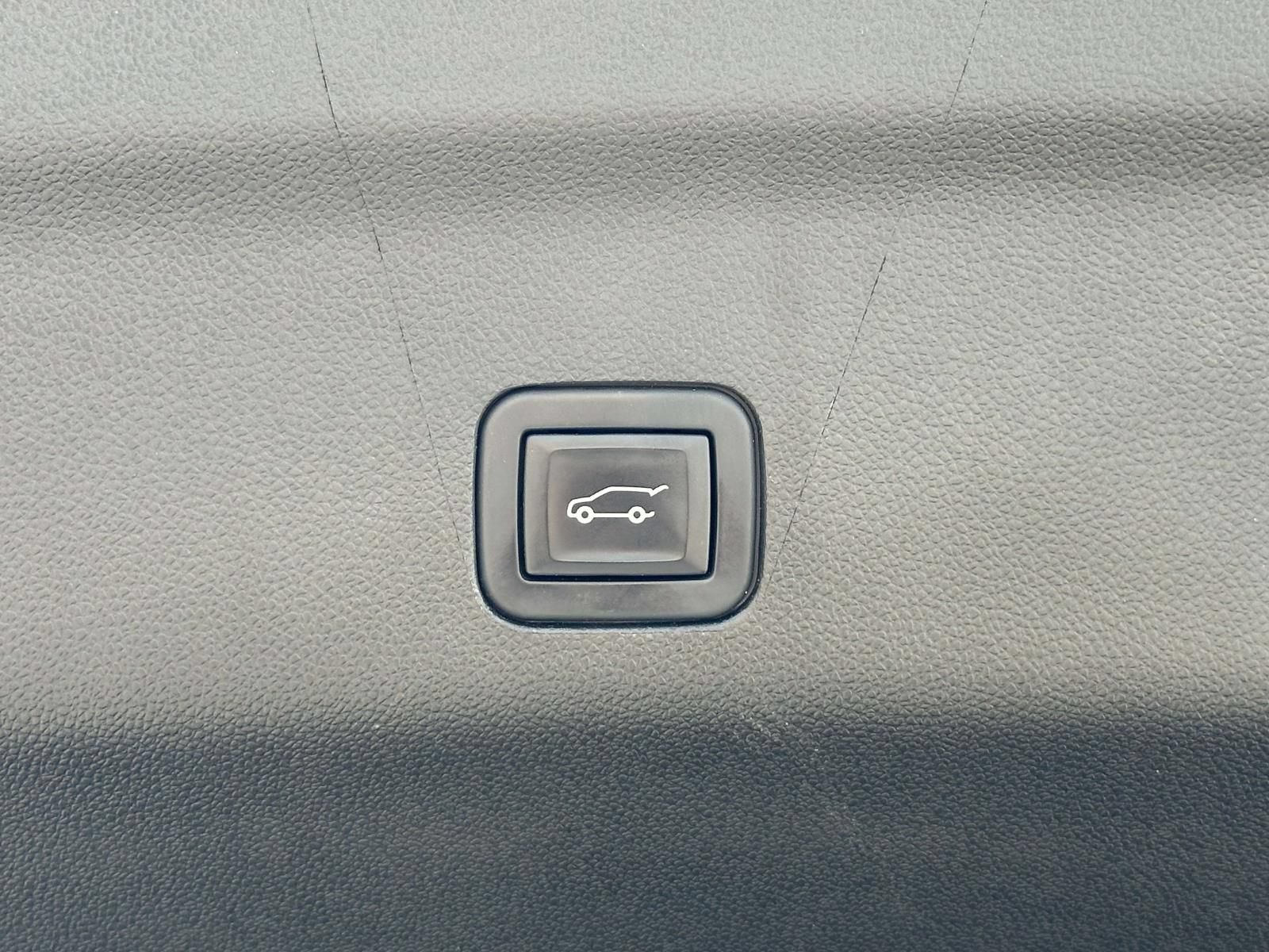 Certified 2023 Chevrolet Tahoe LT w/ LT Signature Package AWD/4WD image 26