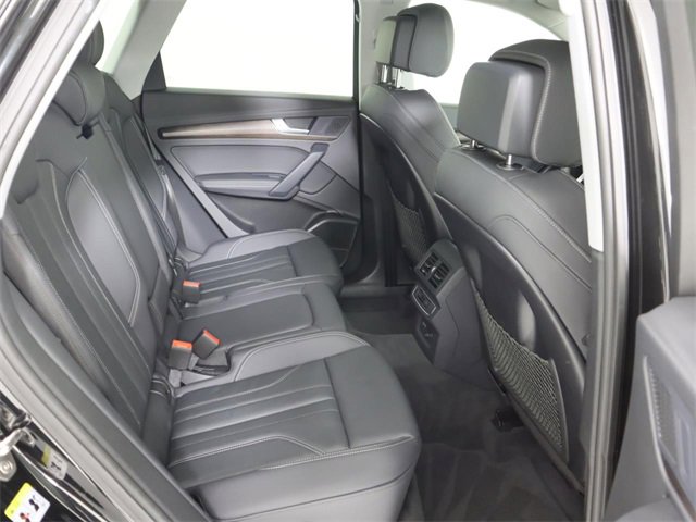 Certified 2025 Audi Q5 2.0T Premium Plus w/ Premium Plus Package image 14