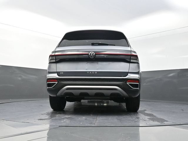 Used 2026 Volkswagen Taos SE FWD image 35