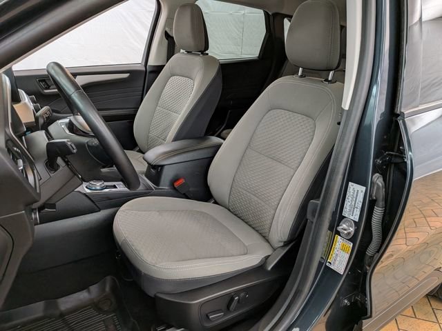 Certified 2022 Ford Escape SE w/ SE Sport Appearance Package image 11