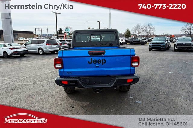 Used 2024 Jeep Gladiator Sport AWD/4WD image 20