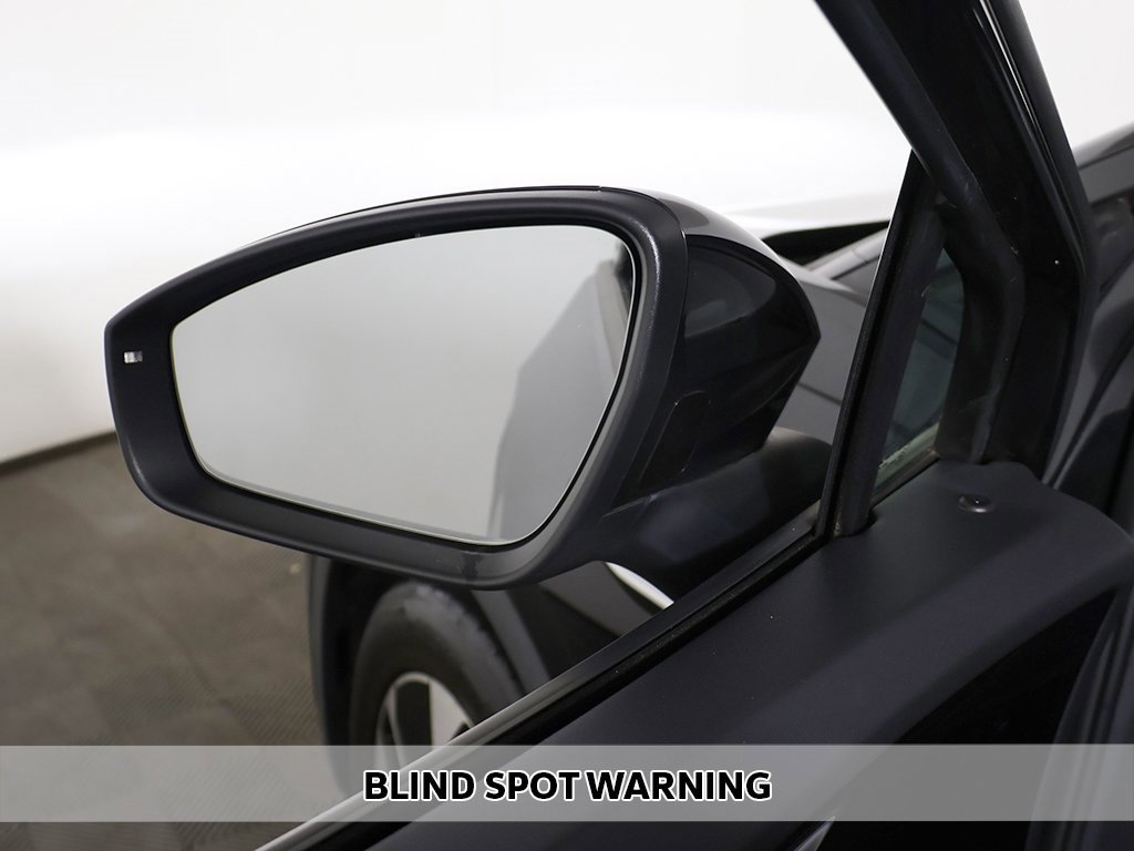 Used 2021 Volkswagen ID.4 Pro image 5