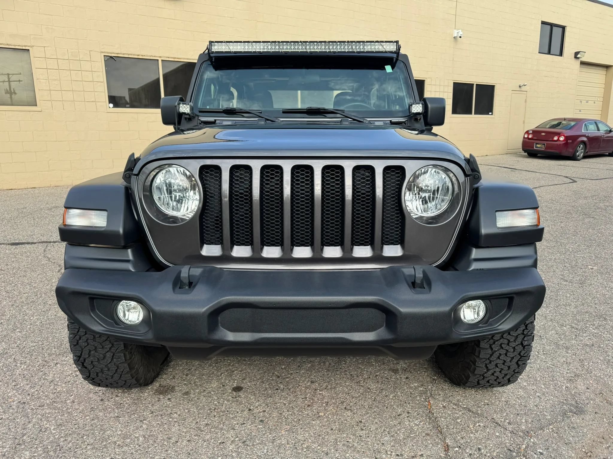 Used 2021 Jeep Wrangler Sport AWD/4WD image 2