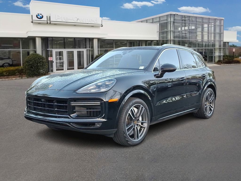 Used 2023 Porsche Cayenne Turbo image 1
