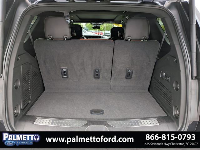 Used 2023 GMC Yukon Denali Ultimate image 12