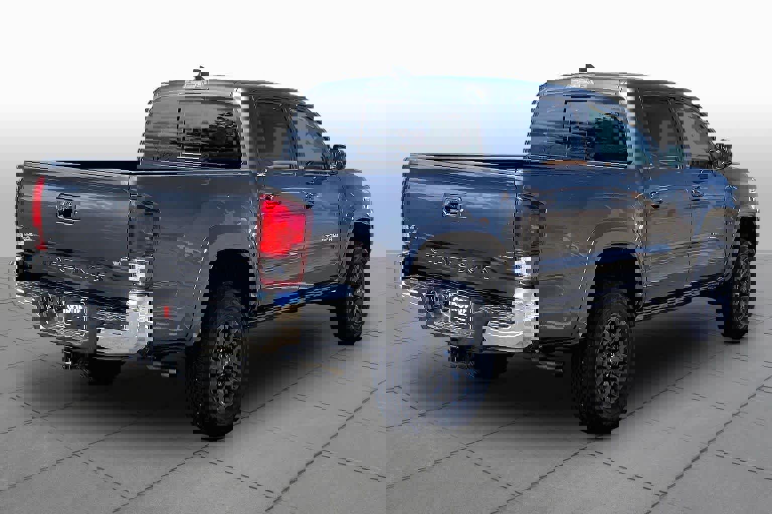 Used 2023 Toyota Tacoma SR5 image 12