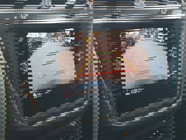 Certified 2022 Volkswagen Tiguan SE image 25