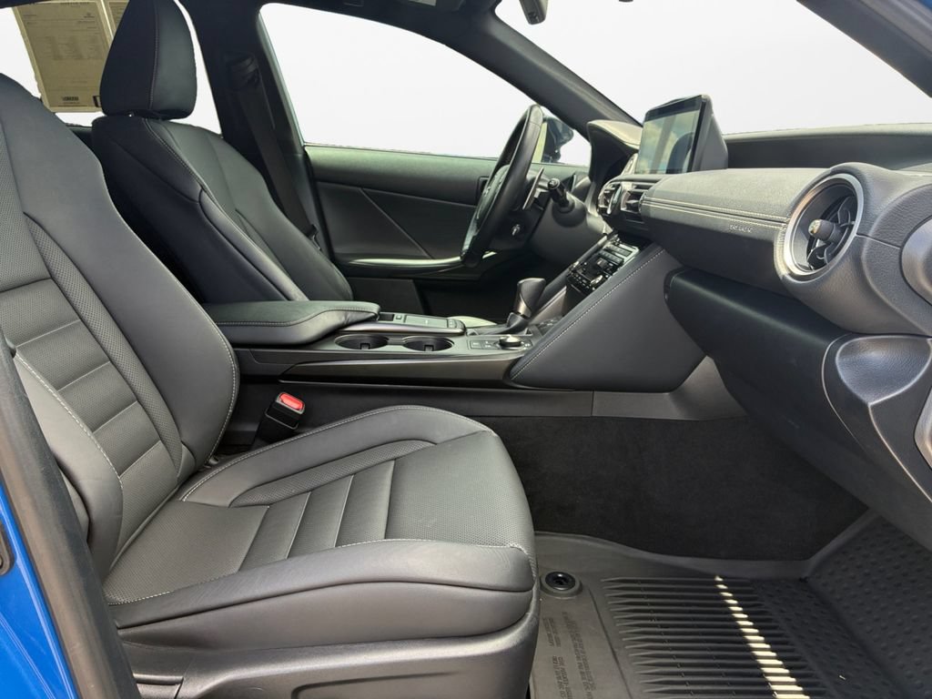 Used 2022 Lexus IS 350 F Sport w/ Navigation Package RWD image 24