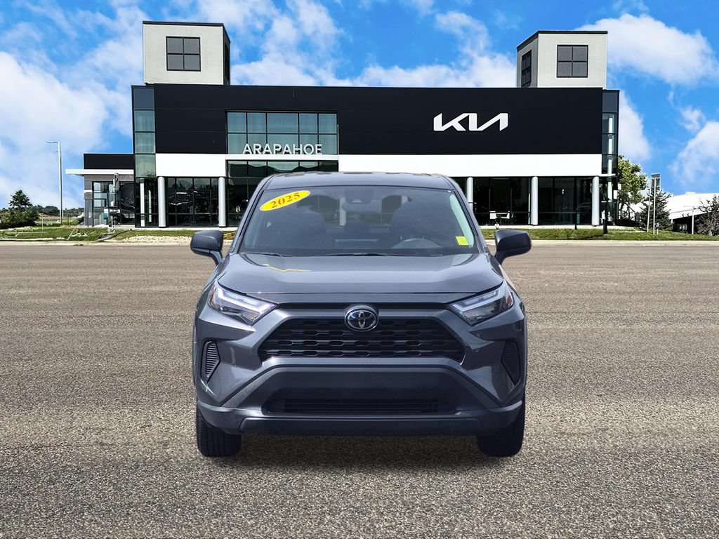 Used 2025 Toyota RAV4 LE AWD/4WD image 3
