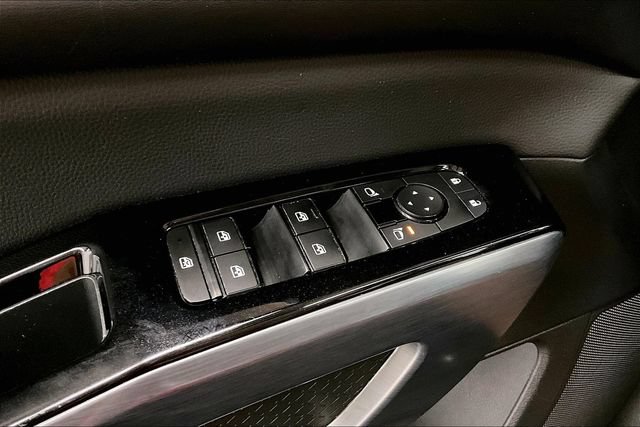 Used 2024 Nissan Pathfinder SL AWD/4WD image 40