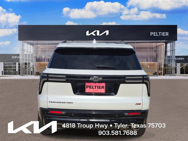 Used 2024 Chevrolet Traverse RS w/ LPO, Floor Liner Package AWD/4WD image 5