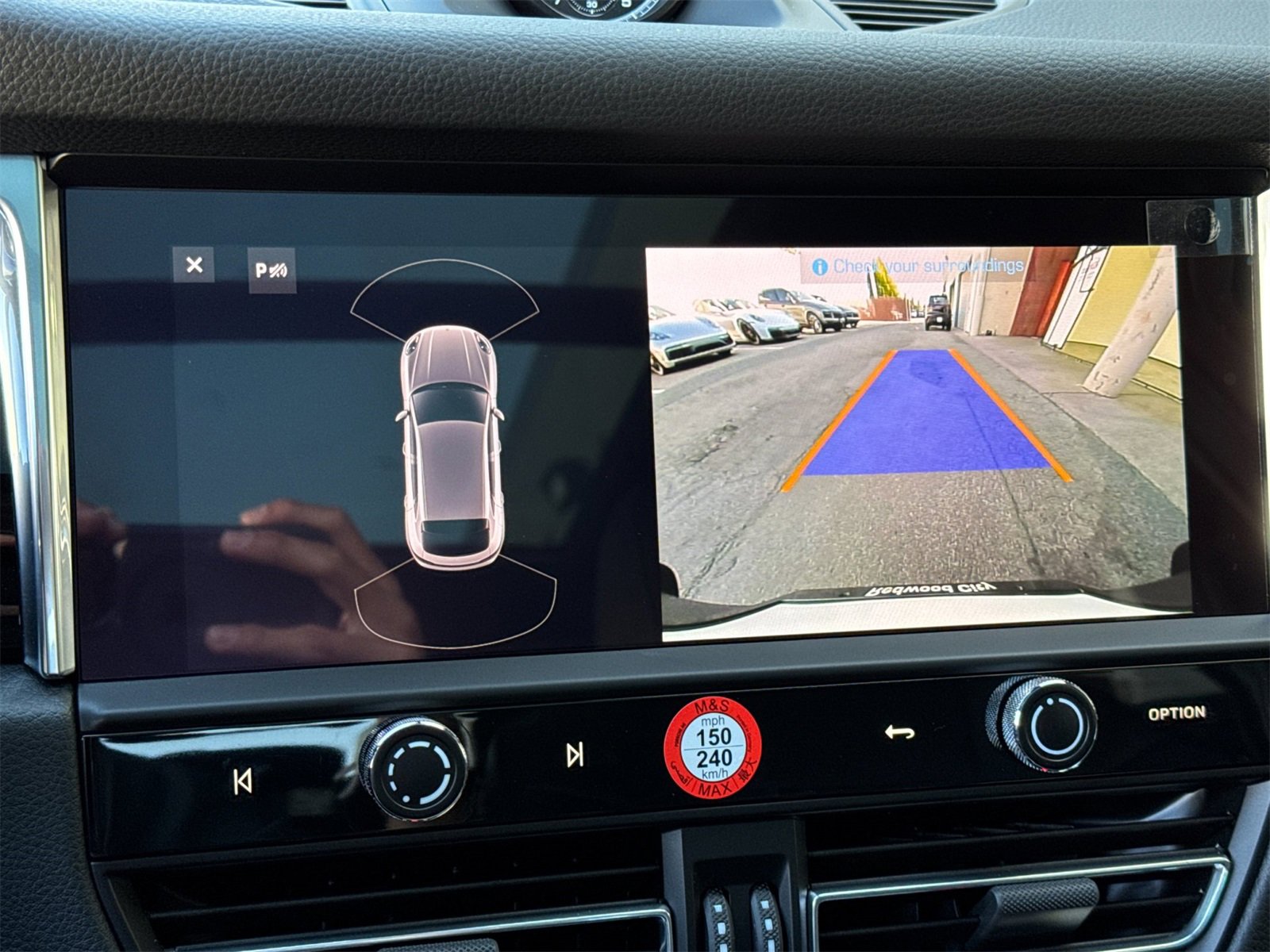 New 2026 Porsche Macan image 21