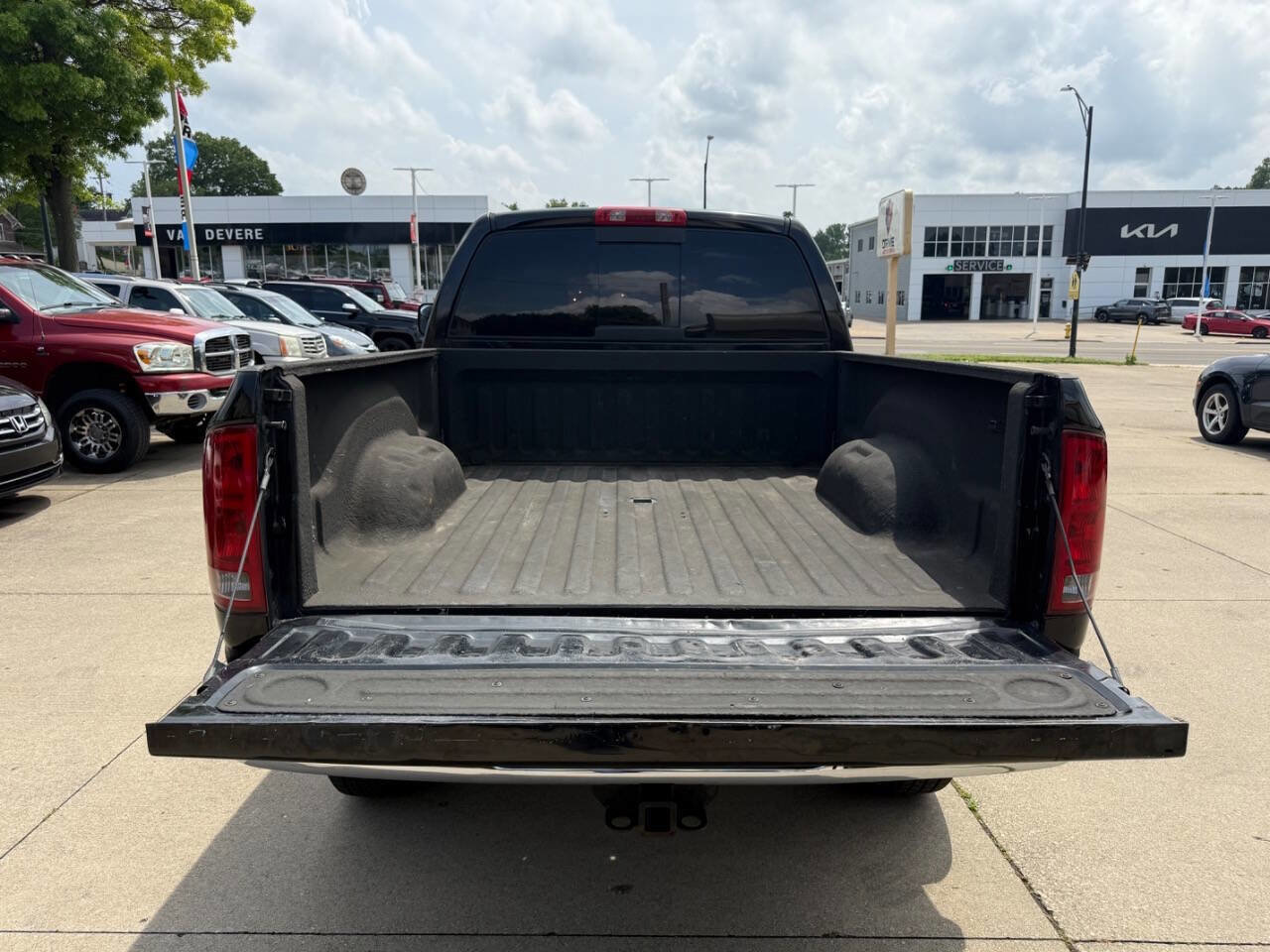 Used 2005 Dodge Ram 2500 Truck SLT w/ Quad Cab Big Horn Value Group image 12