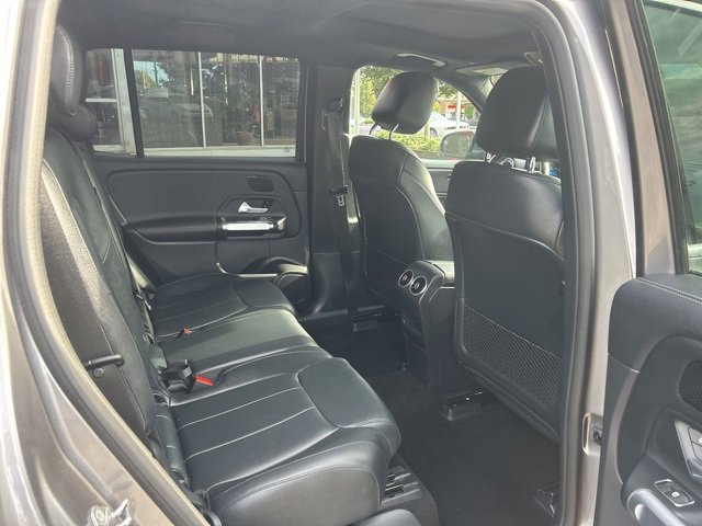 Used 2022 Mercedes-Benz EQB 350 4MATIC image 23