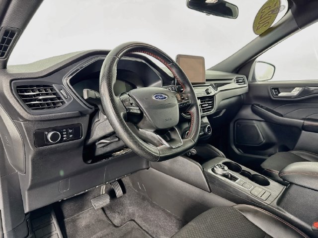 Used 2025 Ford Escape ST-Line FWD image 9