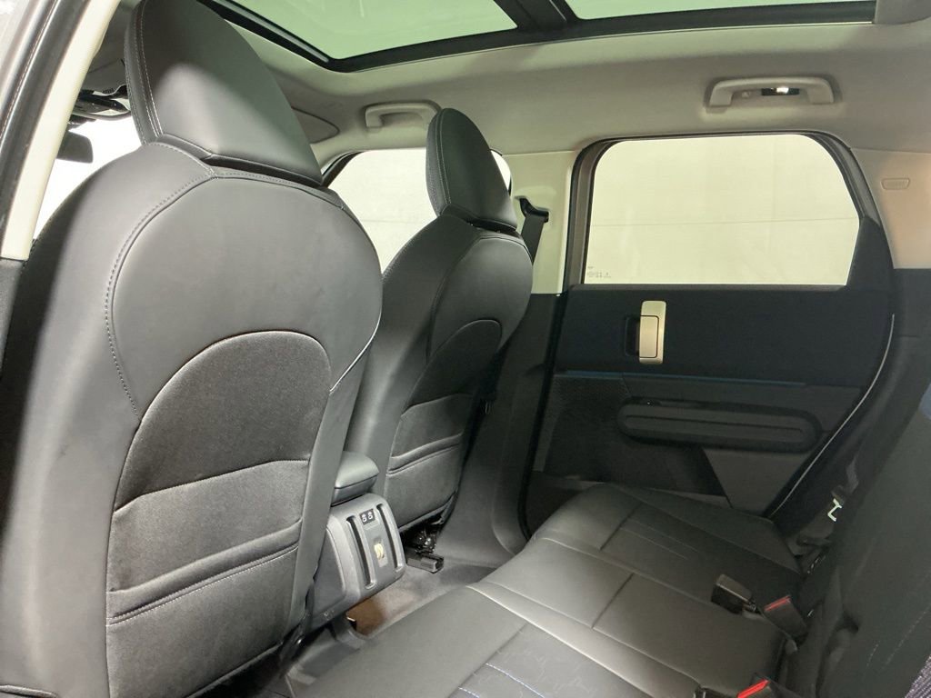 Certified 2025 MINI Cooper Countryman SE AWD/4WD image 23