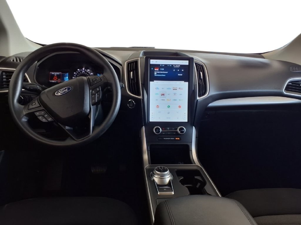 Used 2023 Ford Edge SE AWD/4WD image 14