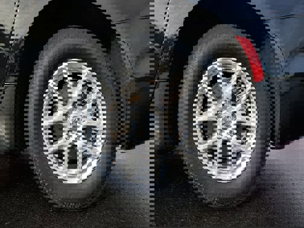 Certified 2024 Chrysler Pacifica Touring-L image 9