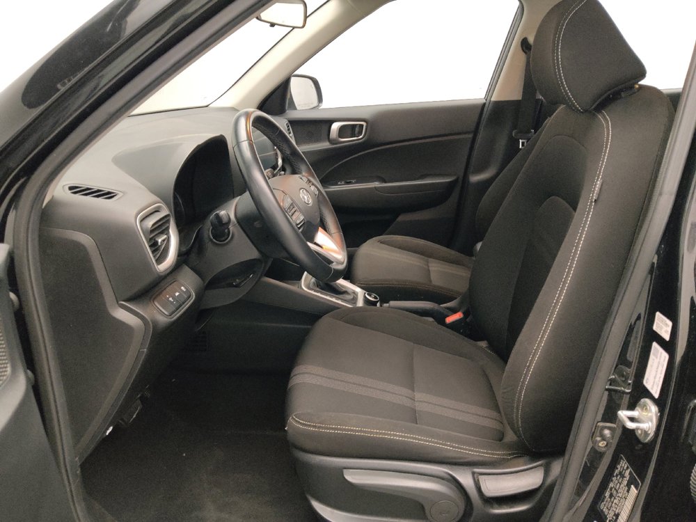 Used 2020 Hyundai Venue SEL w/ Convenience Package image 17