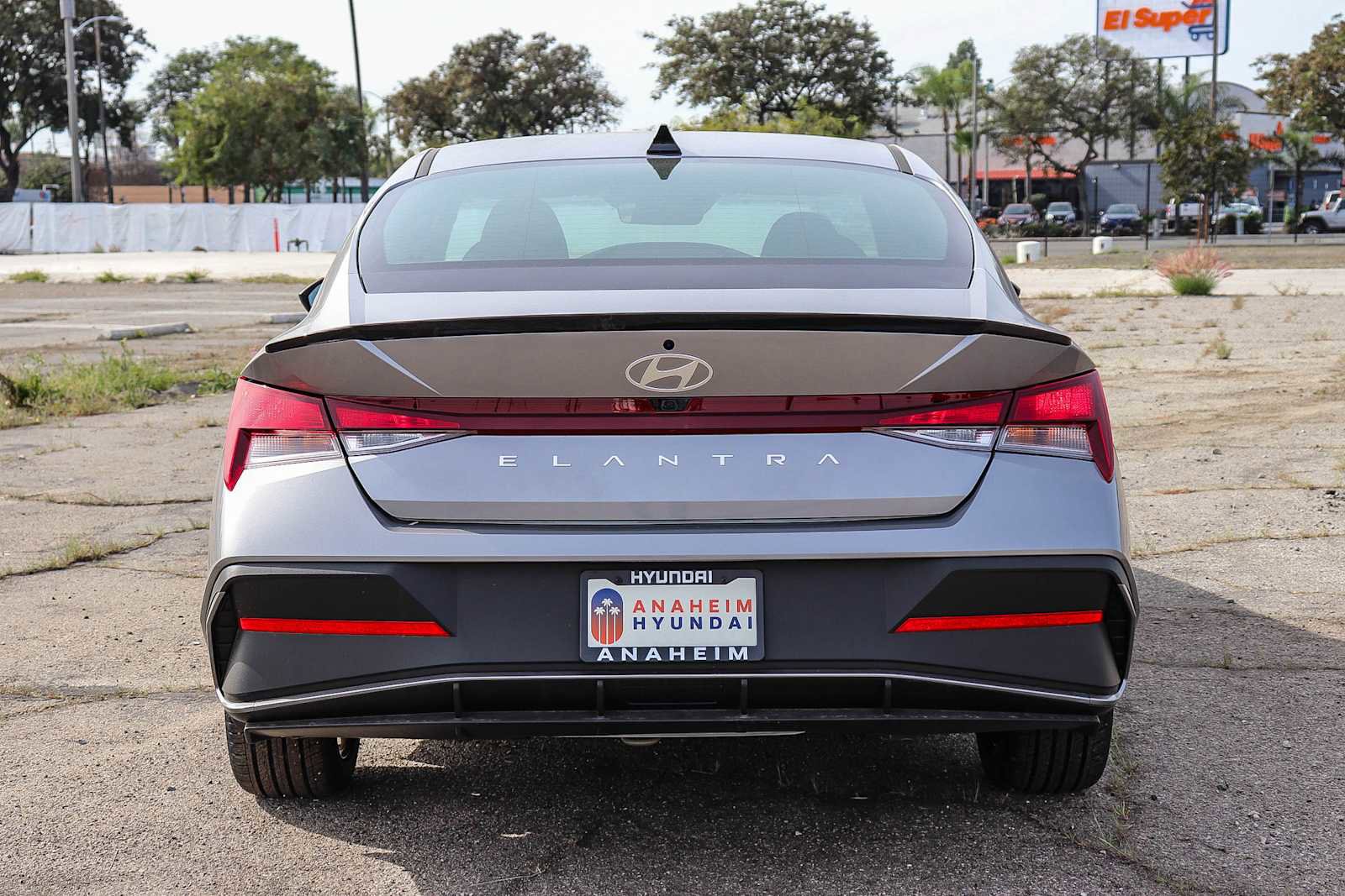 New 2025 Hyundai Elantra Sport image 7