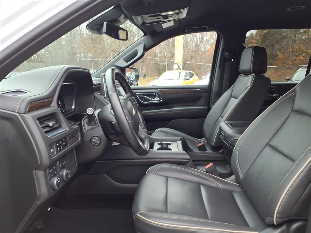 Used 2023 Chevrolet Tahoe Premier image 11