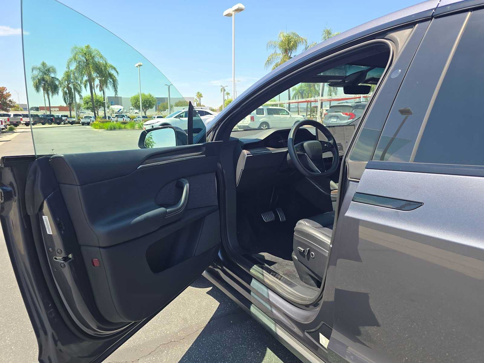 Used 2023 Tesla Model X AWD/4WD image 19