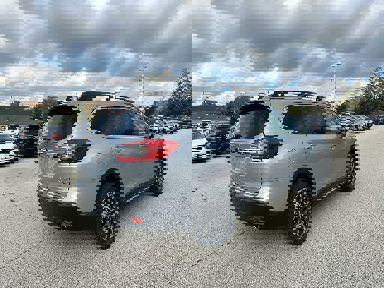 Certified 2025 Subaru Ascent Limited image 13